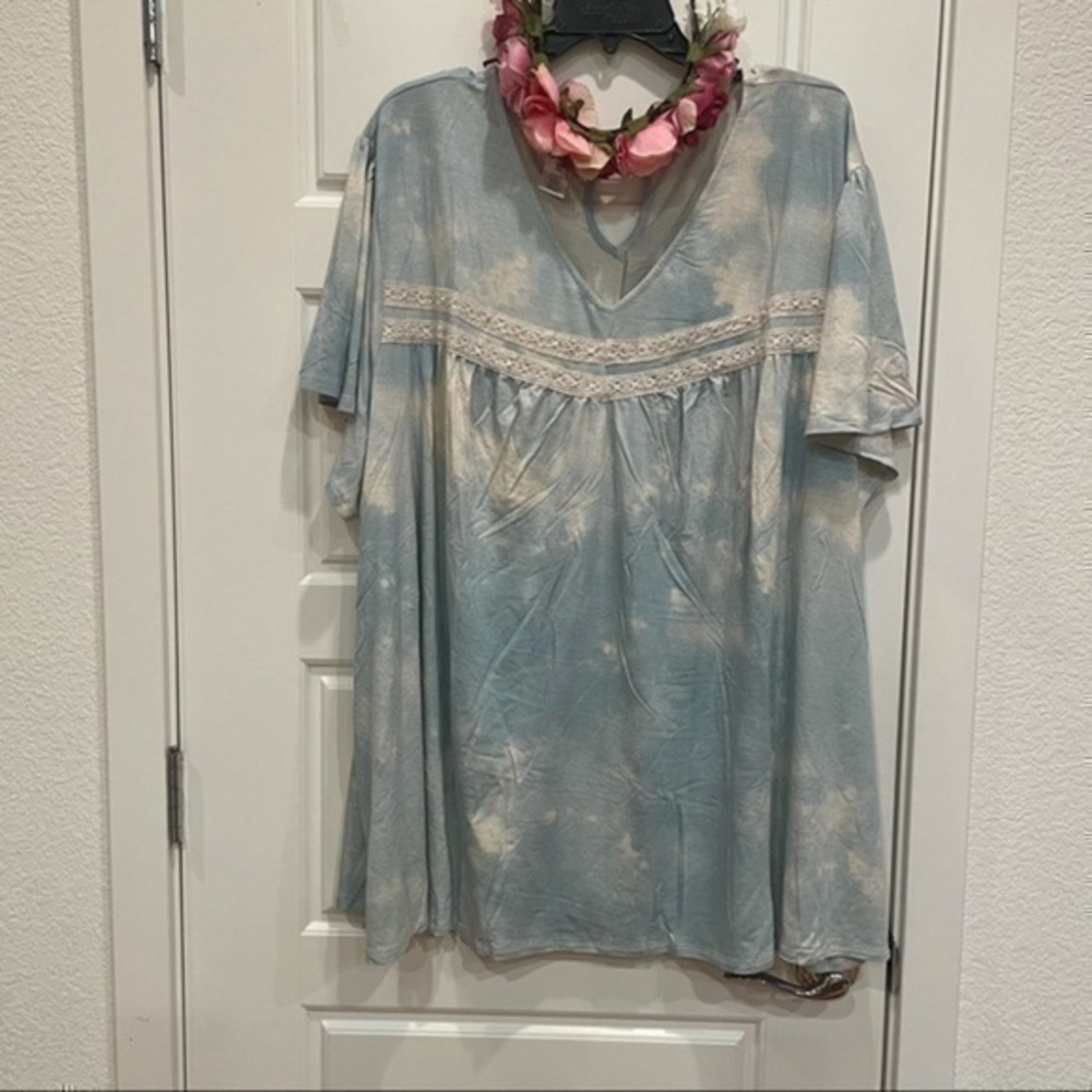 Linen Top - Picture 3 of 11